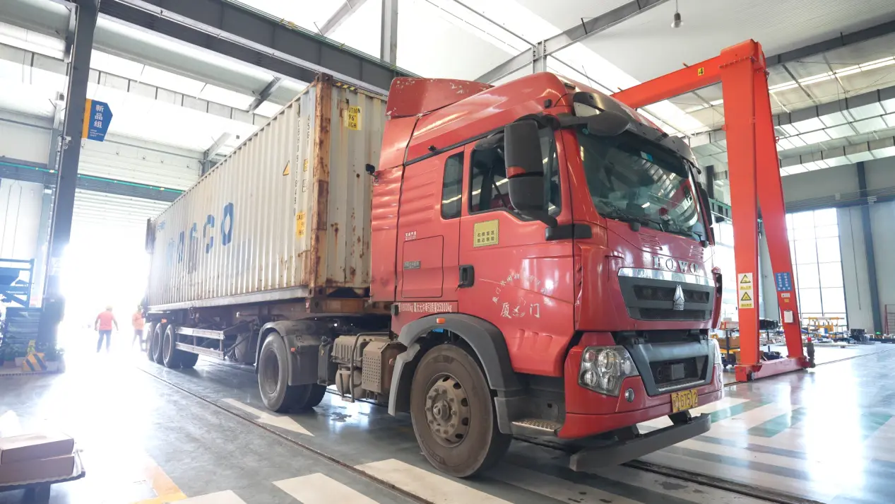 Projekti saadetis – Quangong Corporationi täisautomaatne tootmisliin ZN1000-2C läheb Kagu-Aasiasse